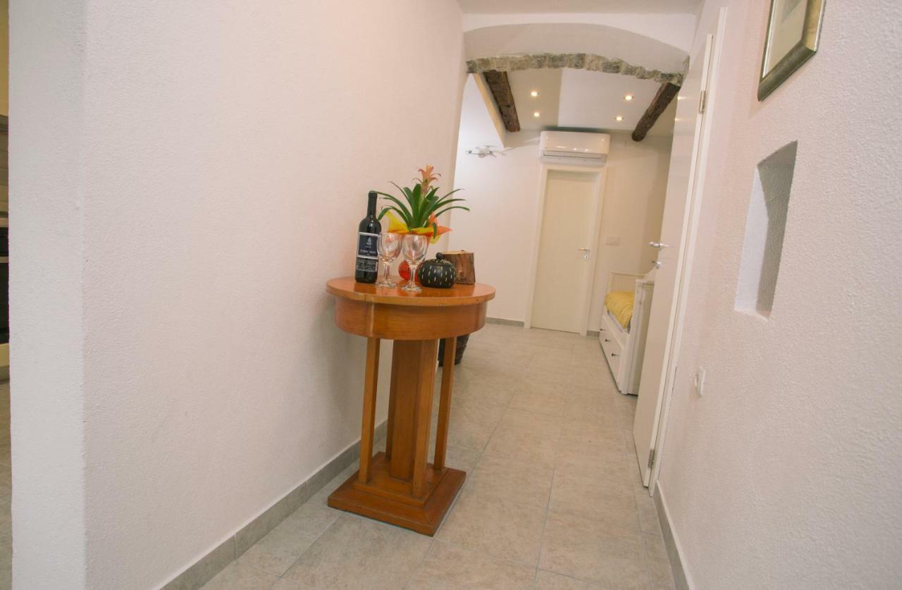 Apartment Sunce Kastela Dış mekan fotoğraf